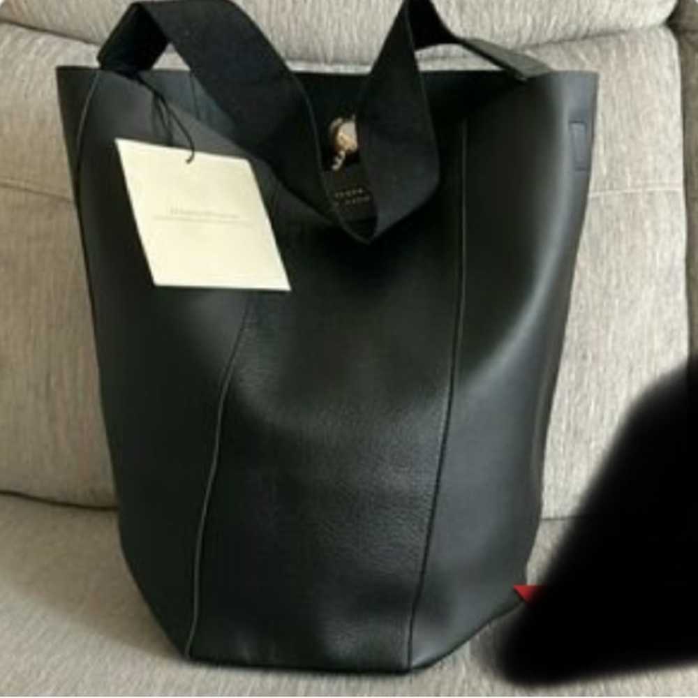 Donna Karan Black Tote, Smooth Leather & Minimalist Design. BUNDLE for DISCOUNT
